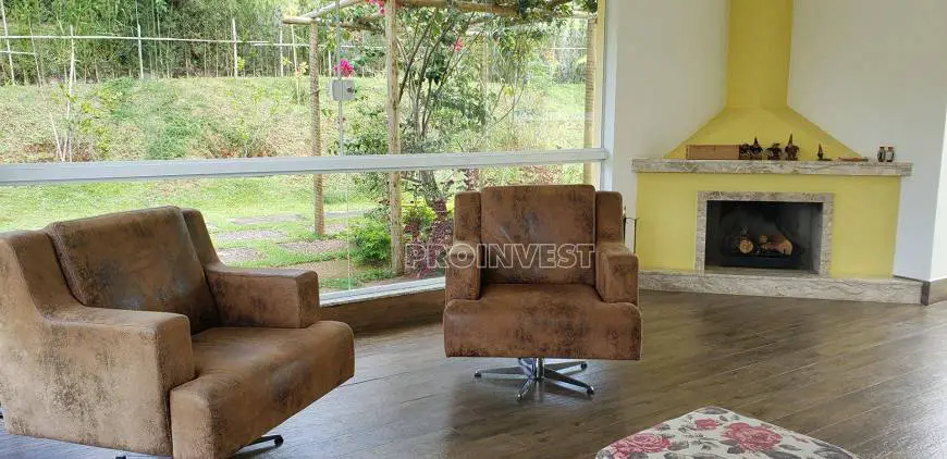 Foto 3 de Casa de Condomínio com 6 Quartos para alugar, 357m² em Bairro do Carmo, São Roque