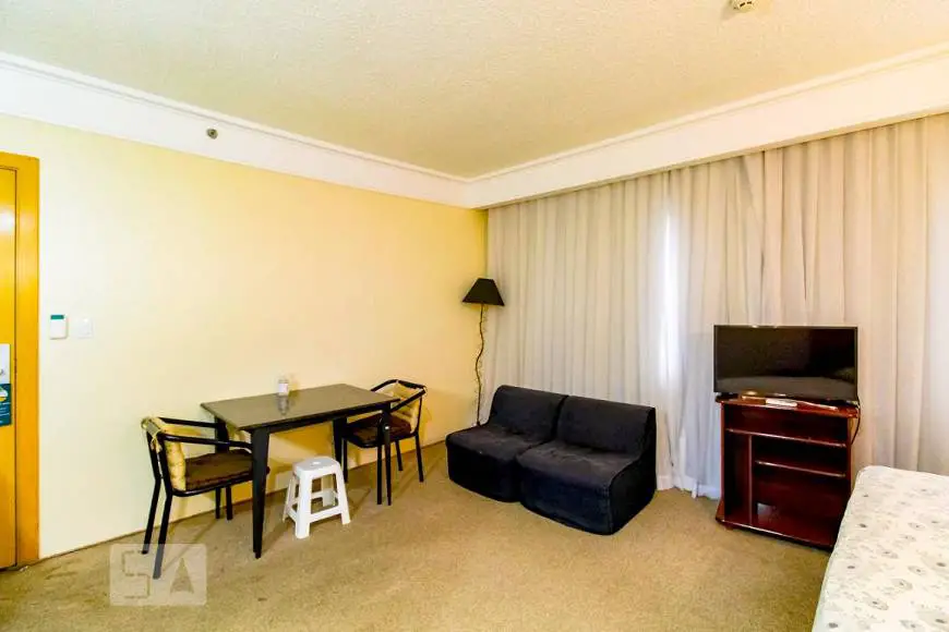 Foto 2 de Apartamento com 1 Quarto para alugar, 30m² em Vila Augusta, Guarulhos