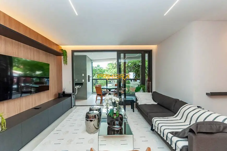 Foto 1 de Apartamento com 2 Quartos à venda, 123m² em Ahú, Curitiba