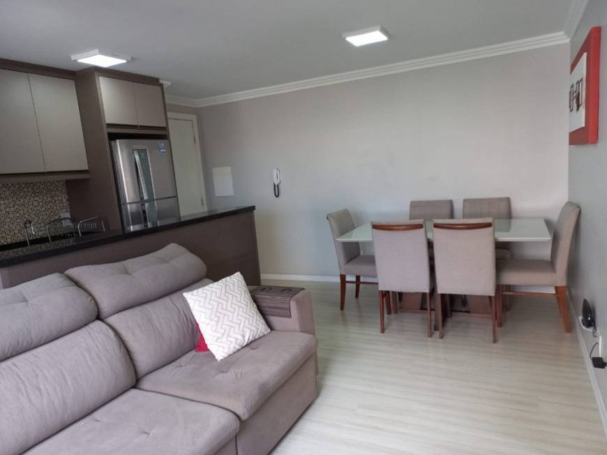 Foto 1 de Apartamento com 2 Quartos à venda, 48m² em Fazendinha, Curitiba
