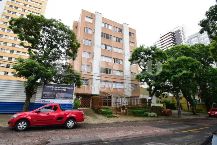 Foto 1 de Apartamento com 3 Quartos para alugar, 83m² em Cabral, Curitiba