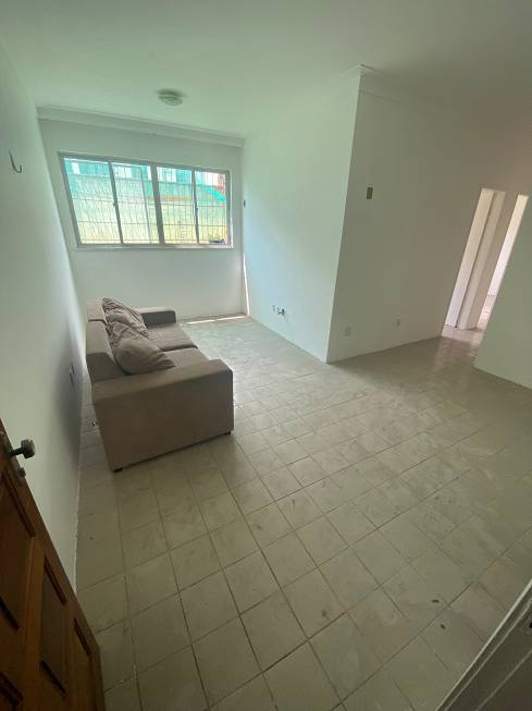 Foto 1 de Apartamento com 3 Quartos para alugar, 70m² em Cajazeiras, Fortaleza