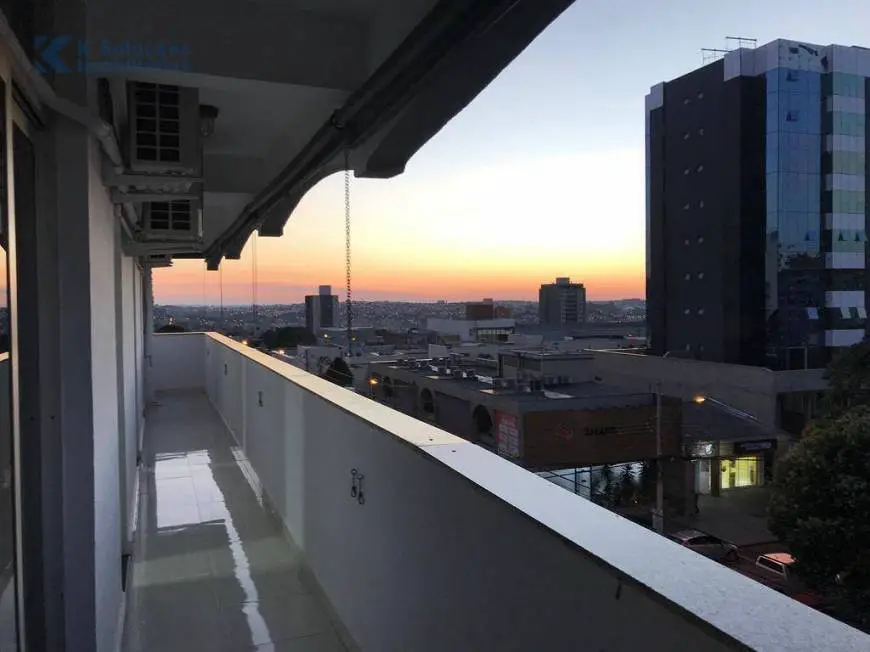 Foto 1 de Apartamento com 3 Quartos à venda, 190m² em Vila América, Bauru