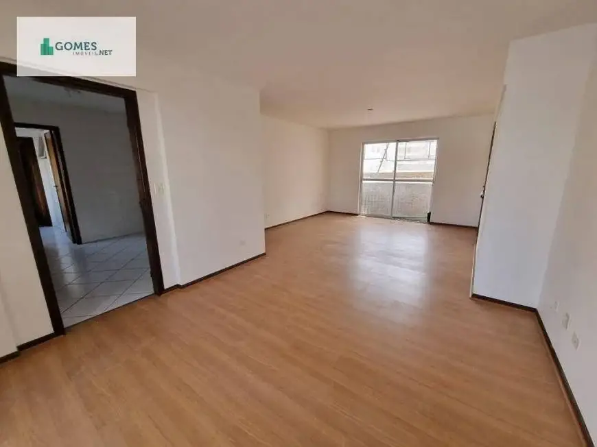 Foto 3 de Apartamento com 3 Quartos para alugar, 163m² em Vila Izabel, Curitiba