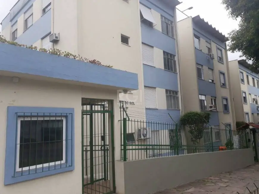 Foto 1 de Apartamento com 3 Quartos à venda, 75m² em Vila Nova, Porto Alegre