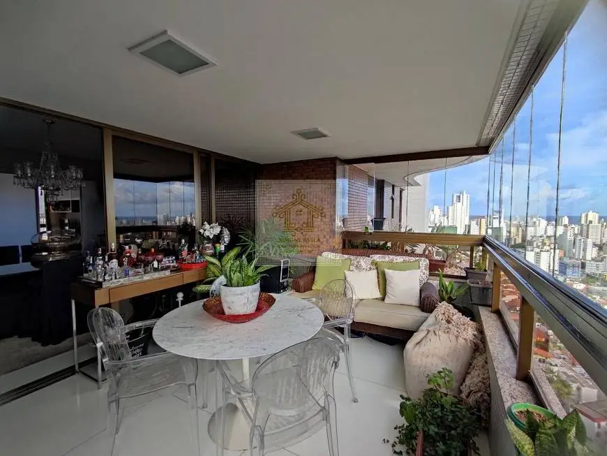 Foto 3 de Apartamento com 4 Quartos à venda, 248m² em Caminho Das Árvores, Salvador