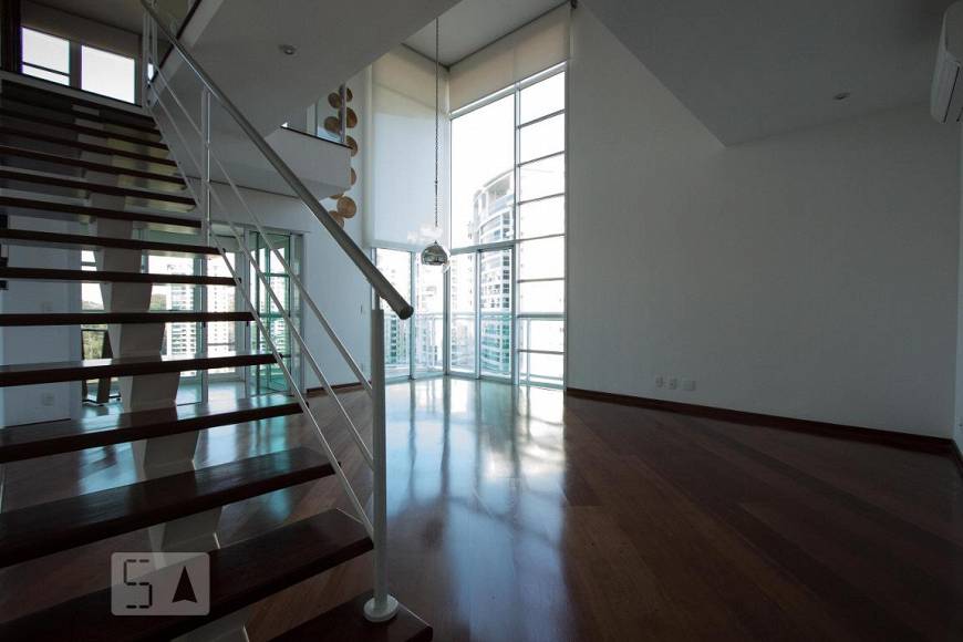 Foto 3 de Apartamento com 4 Quartos para alugar, 222m² em Panamby, São Paulo