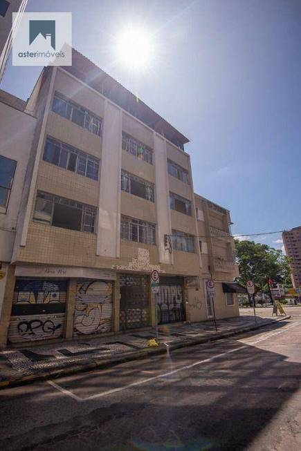 Foto 1 de Apartamento com 4 Quartos para alugar, 180m² em São Francisco, Curitiba
