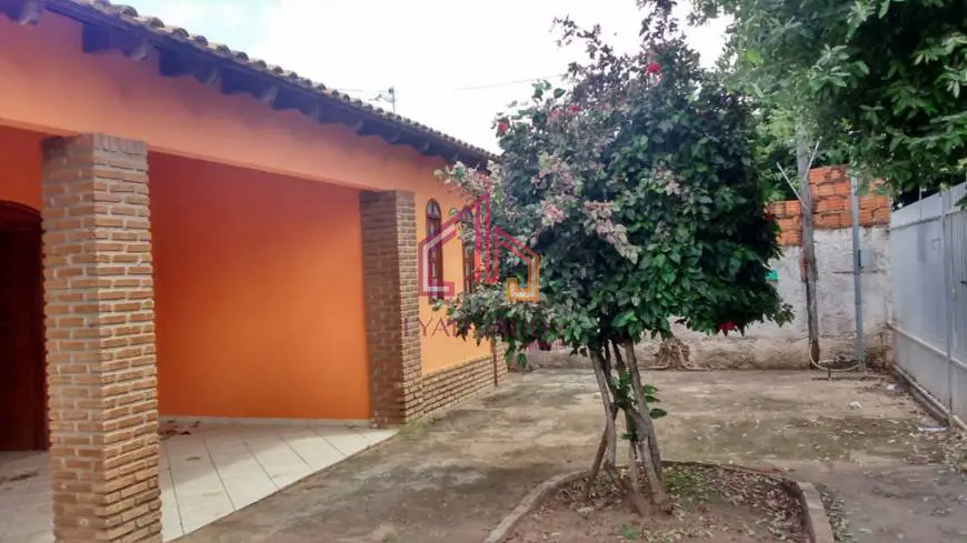 Foto 2 de Casa com 3 Quartos à venda, 10m² em Jardim Gramado, Cuiabá