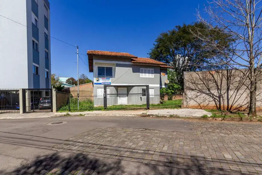 Foto 1 de Casa com 4 Quartos à venda, 200m² em Vila Rodrigues, Passo Fundo