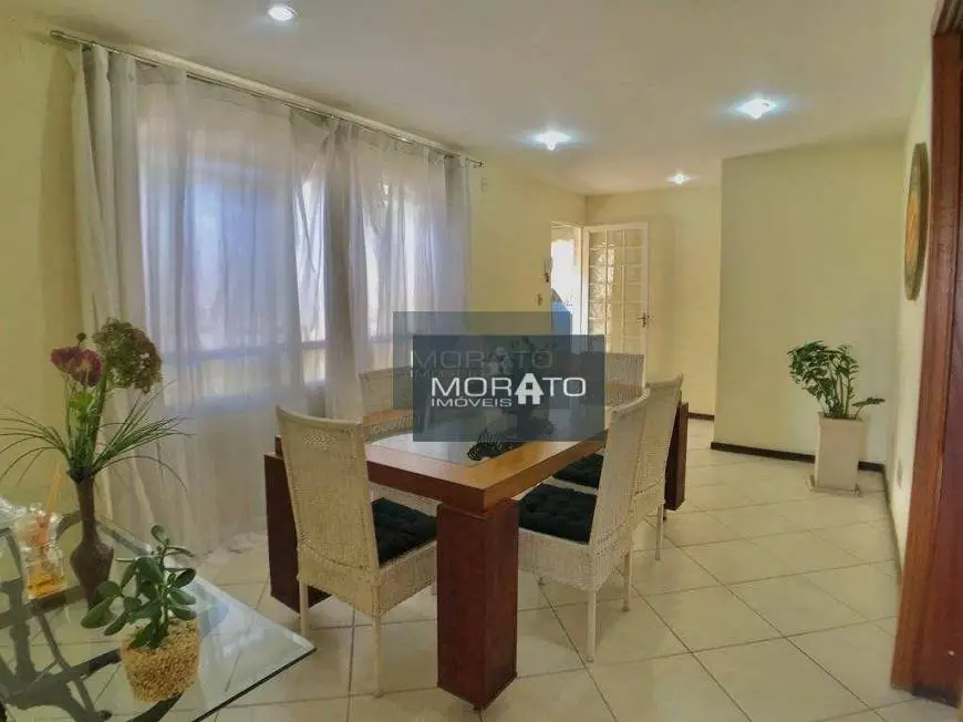 Foto 1 de Casa de Condomínio com 3 Quartos à venda, 360m² em Santa Maria, Belo Horizonte