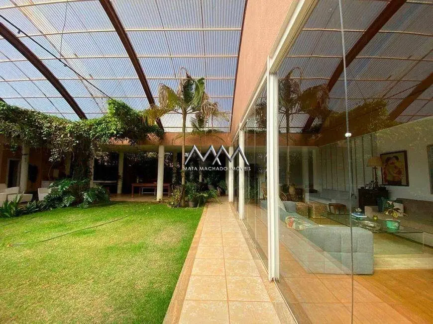 Foto 4 de Casa de Condomínio com 4 Quartos para alugar, 700m² em Vila Castela , Nova Lima