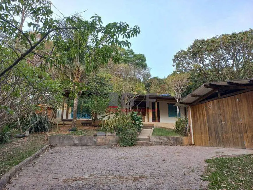 Foto 4 de Chácara com 4 Quartos à venda, 2820m² em Parque Valinhos, Valinhos