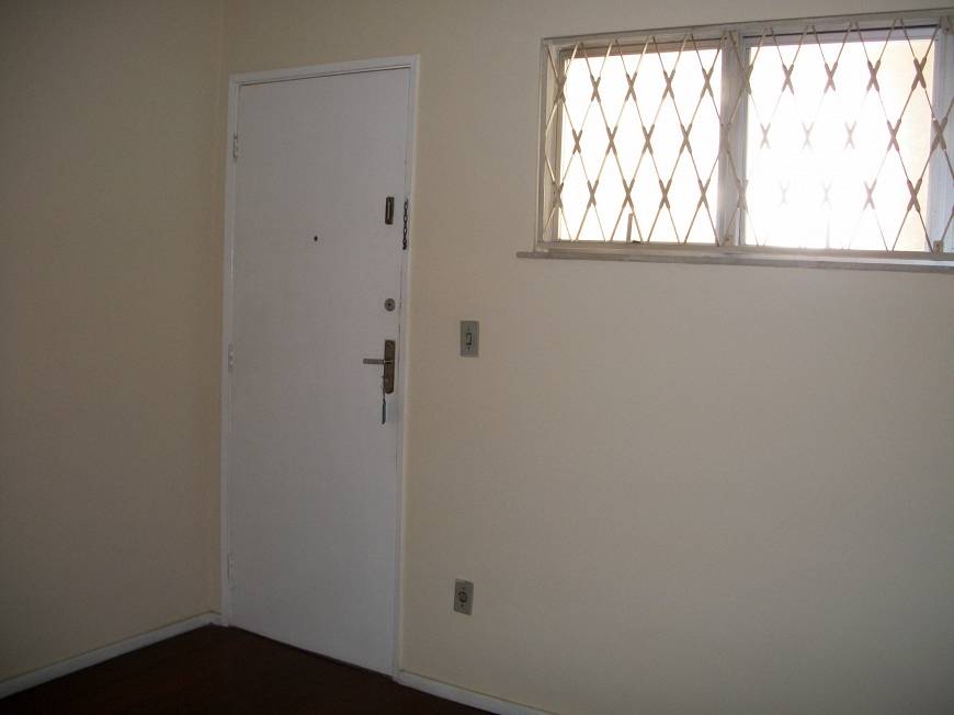 Foto 4 de Apartamento com 1 Quarto para alugar, 45m² em Centro, Juiz de Fora