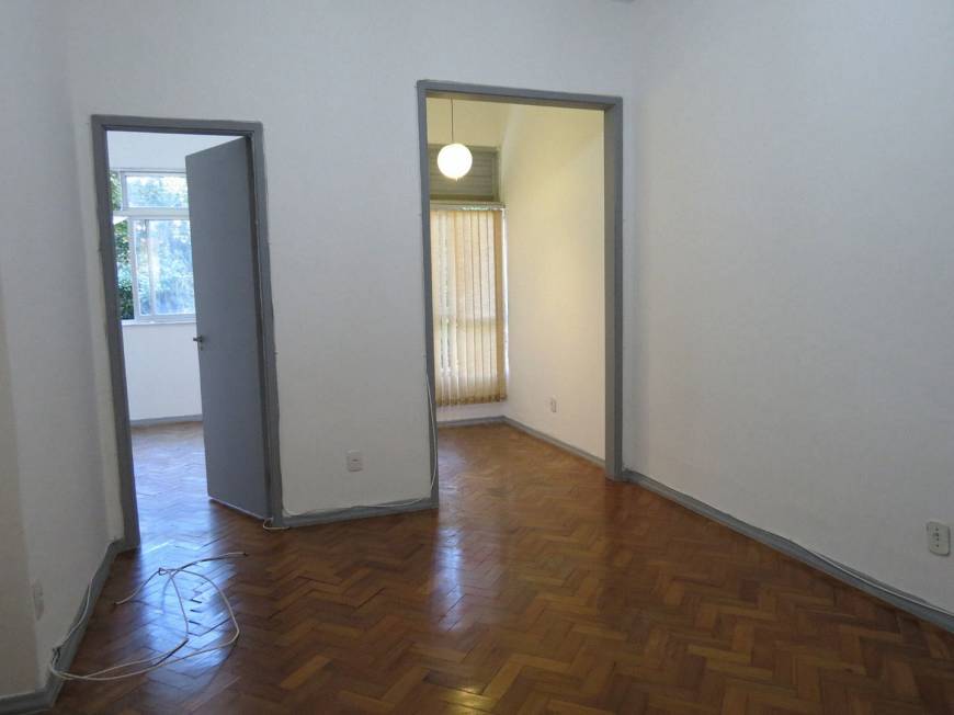 Foto 2 de Apartamento com 1 Quarto para alugar, 45m² em Leme, Rio de Janeiro