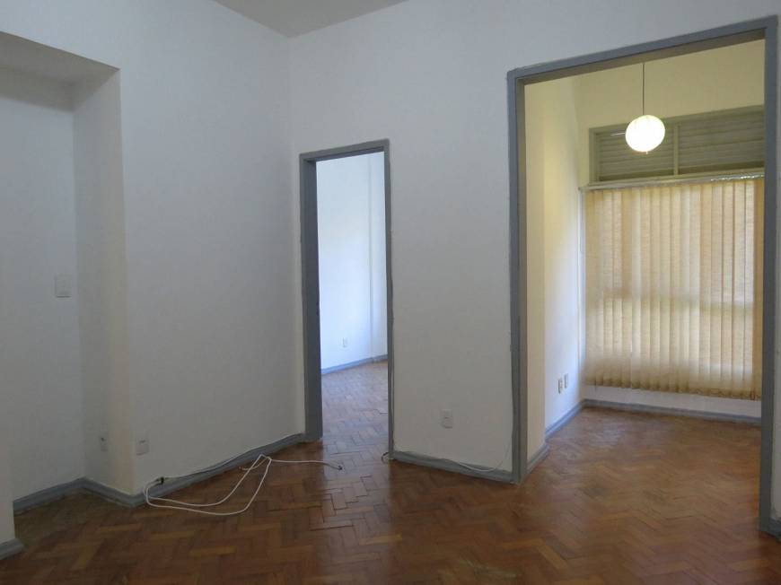 Foto 4 de Apartamento com 1 Quarto para alugar, 45m² em Leme, Rio de Janeiro
