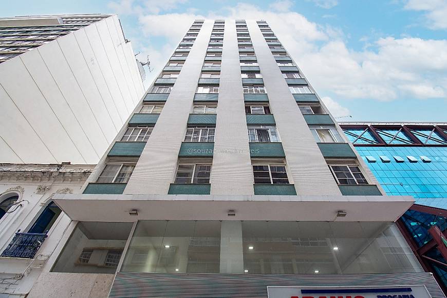 Foto 1 de Apartamento com 2 Quartos à venda, 76m² em Centro, Juiz de Fora