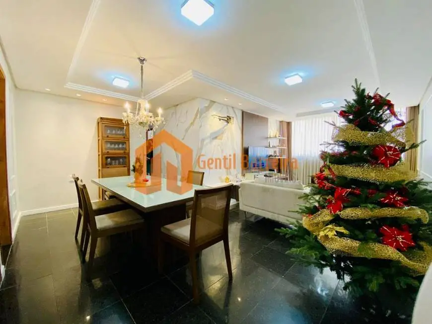 Foto 2 de Apartamento com 2 Quartos à venda, 146m² em Cocó, Fortaleza
