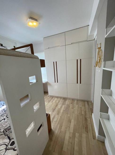 Foto 2 de Apartamento com 2 Quartos para alugar, 80m² em Laranjeiras, Rio de Janeiro