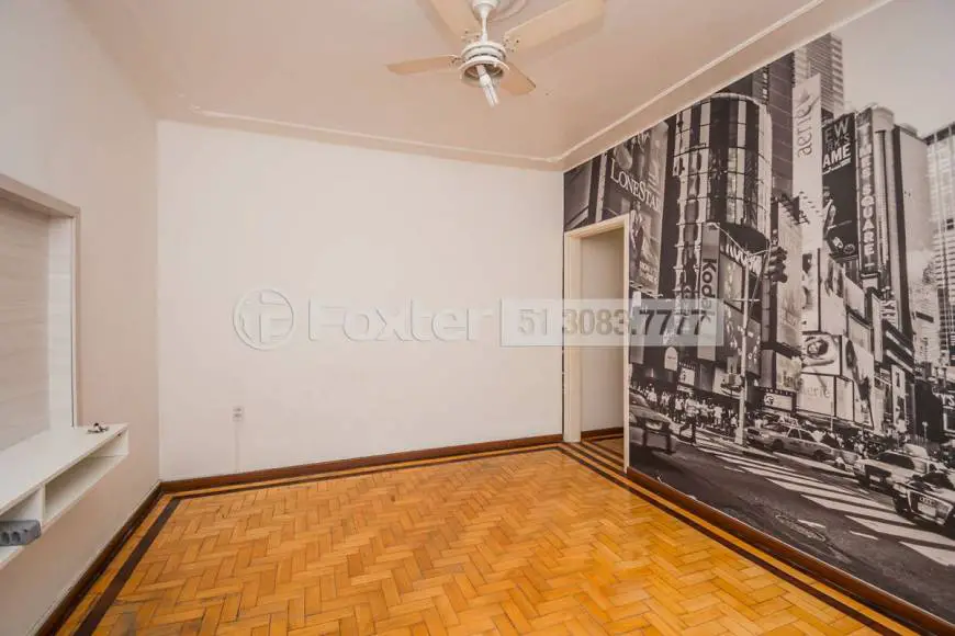 Foto 4 de Apartamento com 2 Quartos à venda, 74m² em Santana, Porto Alegre