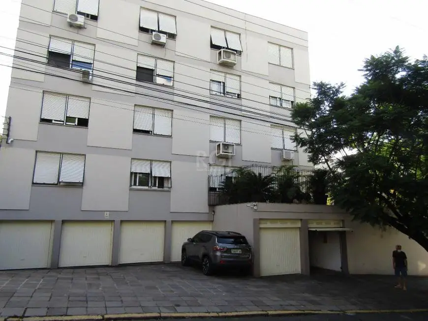 Foto 2 de Apartamento com 2 Quartos à venda, 71m² em São João, Porto Alegre