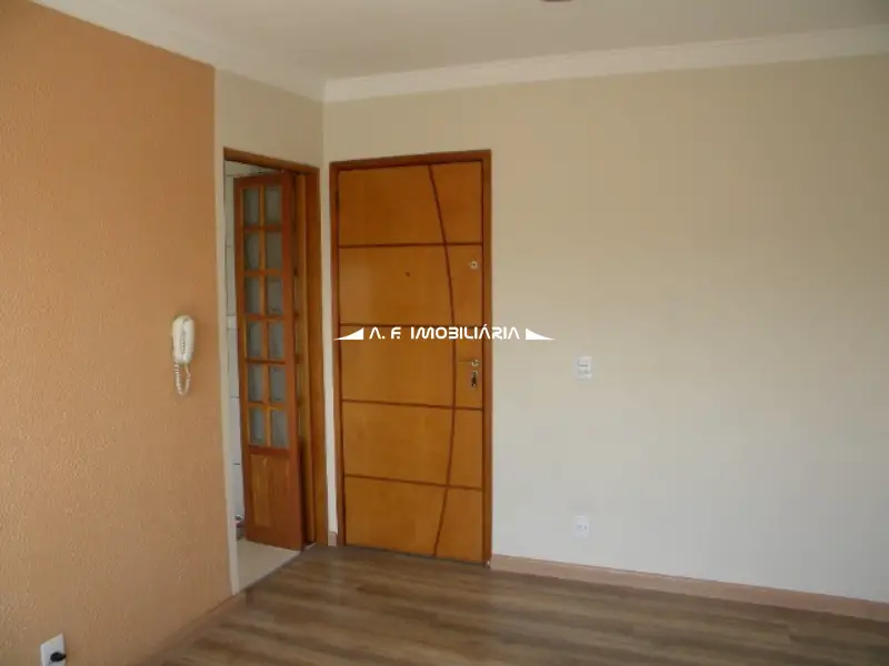Foto 2 de Apartamento com 2 Quartos à venda, 48m² em Vila Cruz das Almas, São Paulo