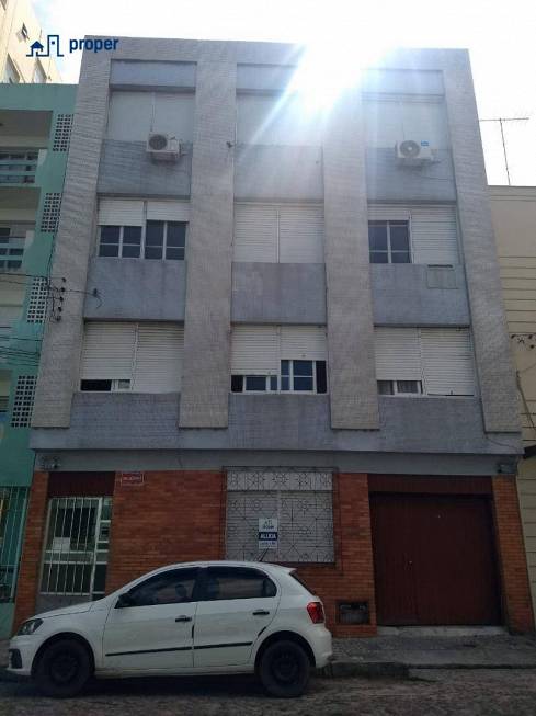 Foto 1 de Apartamento com 3 Quartos para alugar, 88m² em Centro, Pelotas