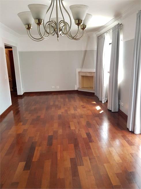 Foto 1 de Apartamento com 4 Quartos para alugar, 160m² em Santana, São Paulo