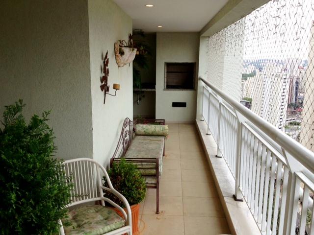 Foto 1 de Apartamento com 4 Quartos para alugar, 248m² em Vila Suzana, São Paulo