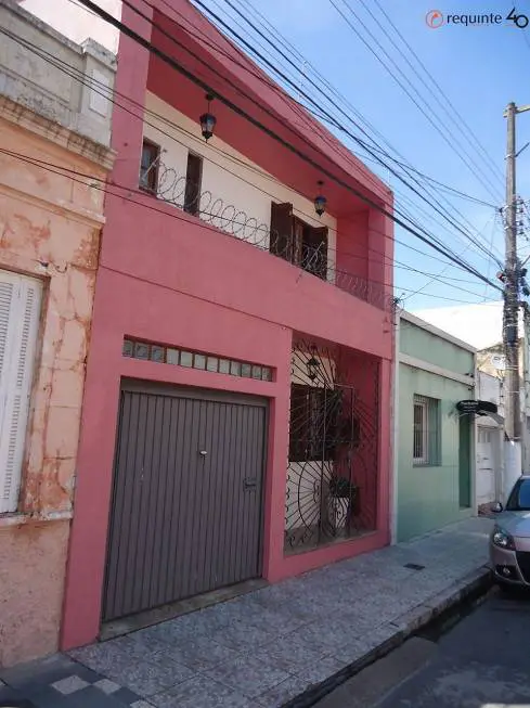 Foto 1 de Casa com 4 Quartos à venda, 220m² em Centro, Pelotas