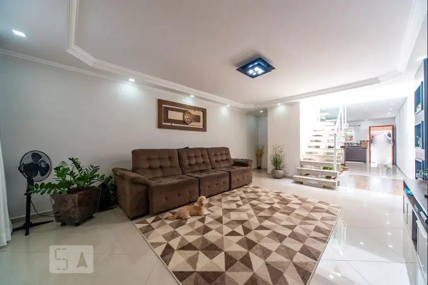 Foto 1 de Casa com 4 Quartos para alugar, 190m² em Jardim, Santo André