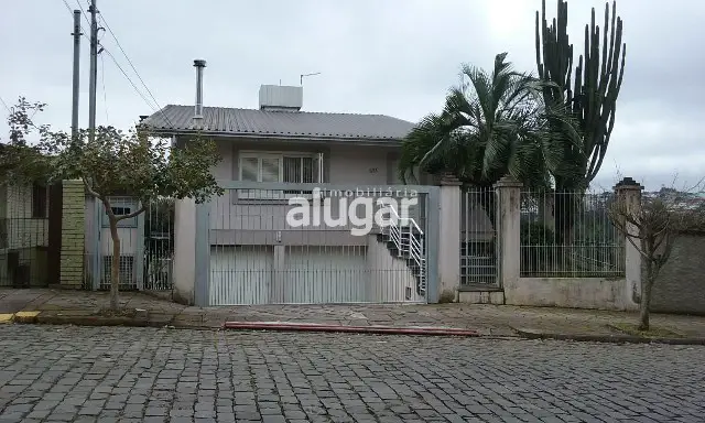 Foto 1 de Casa com 4 Quartos à venda, 297m² em Universitário, Caxias do Sul