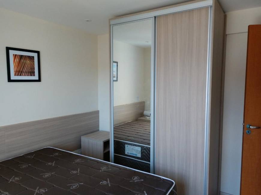 Foto 2 de Apartamento com 1 Quarto à venda, 40m² em Itacuruça, Mangaratiba