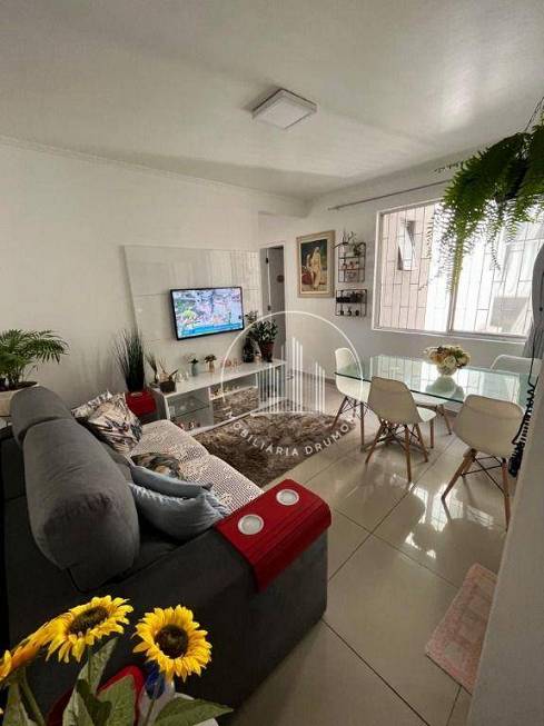 Foto 3 de Apartamento com 2 Quartos à venda, 60m² em Kobrasol, São José