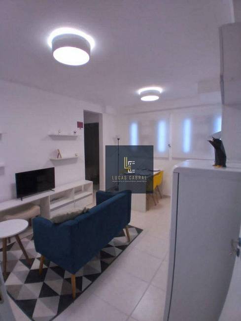 Foto 1 de Apartamento com 2 Quartos à venda, 36m² em Santa Maria, Osasco