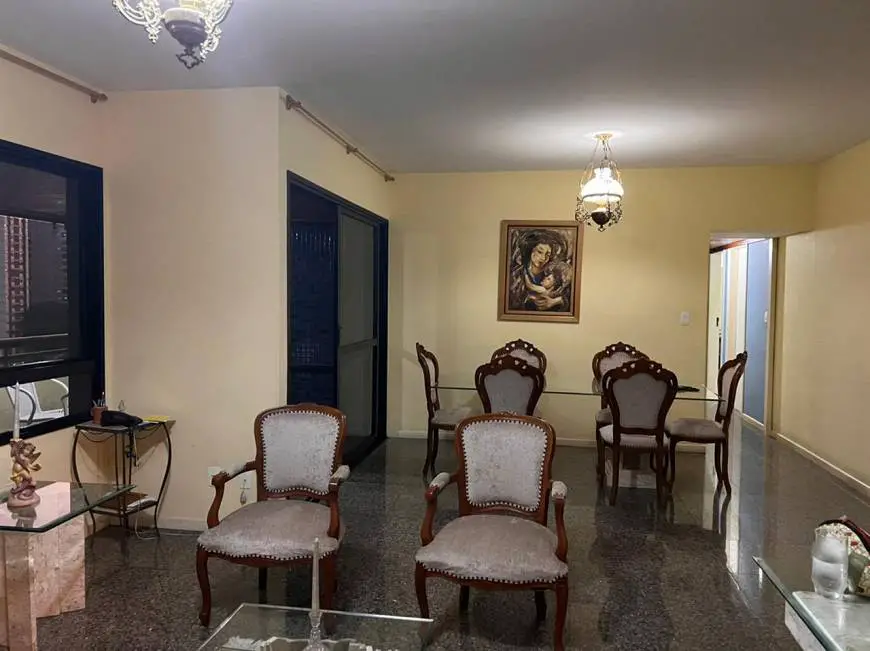 Foto 5 de Apartamento com 4 Quartos para alugar, 240m² em Graça, Salvador