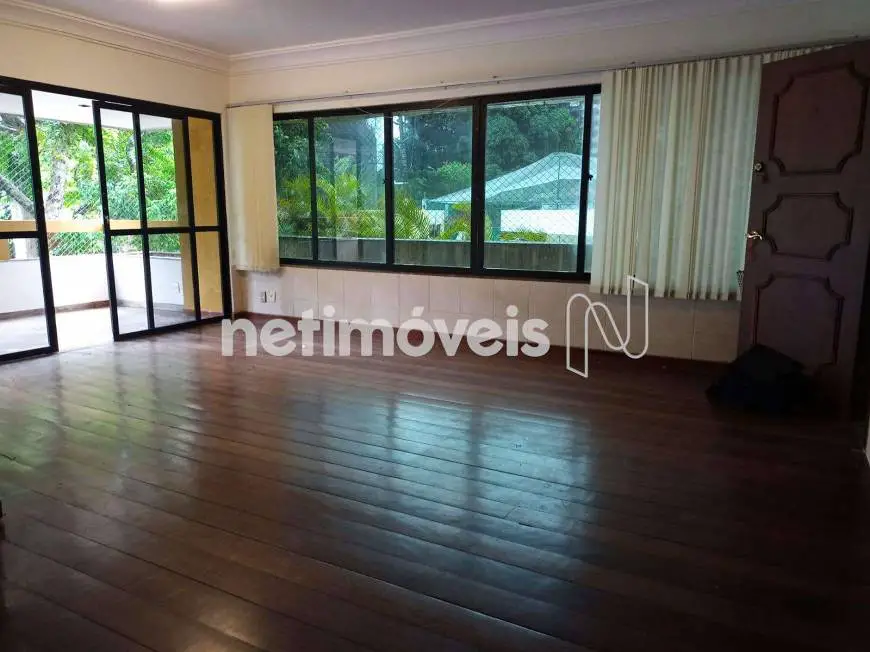 Foto 1 de Apartamento com 4 Quartos para alugar, 118m² em Horto Florestal, Salvador