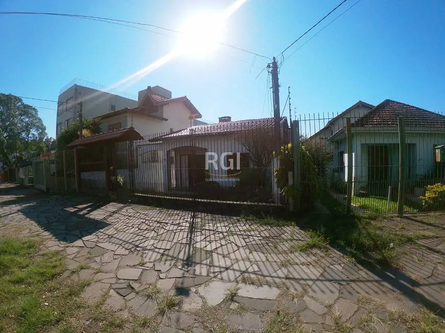Foto 1 de Casa com 3 Quartos à venda, 220m² em Glória, Porto Alegre