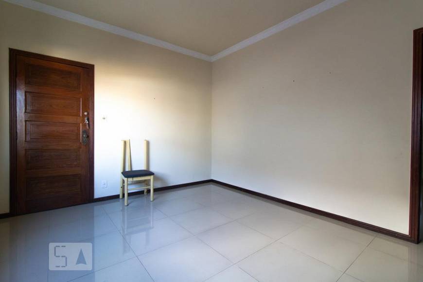Foto 3 de Casa com 3 Quartos para alugar, 120m² em Palmares, Belo Horizonte