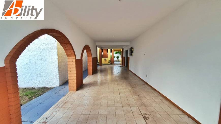Foto 4 de Casa com 4 Quartos à venda, 1080m² em Coxipó, Cuiabá