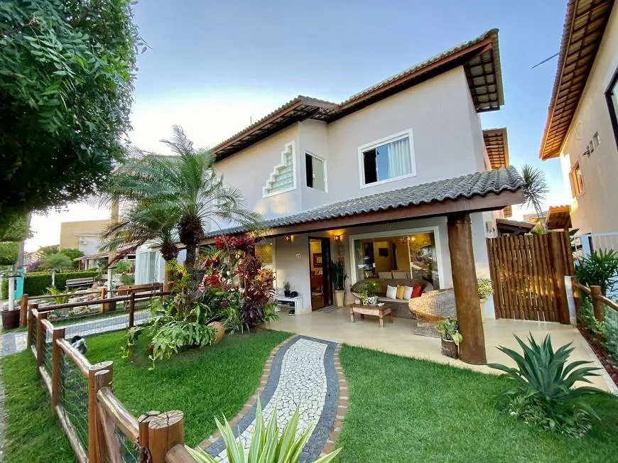 Foto 1 de Casa com 4 Quartos à venda, 300m² em Praia do Flamengo, Salvador