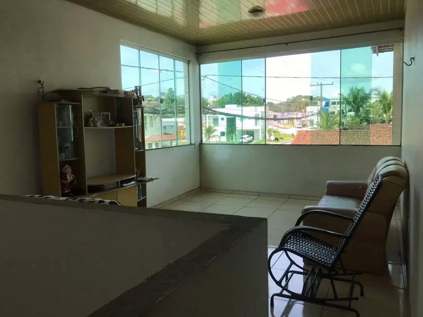 Foto 2 de Casa de Condomínio com 4 Quartos à venda, 200m² em Castanheira, Belém