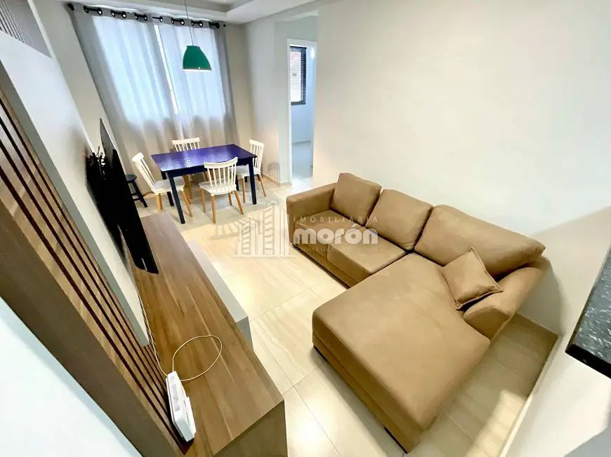 Foto 2 de Apartamento com 2 Quartos à venda, 55m² em Oficinas, Ponta Grossa