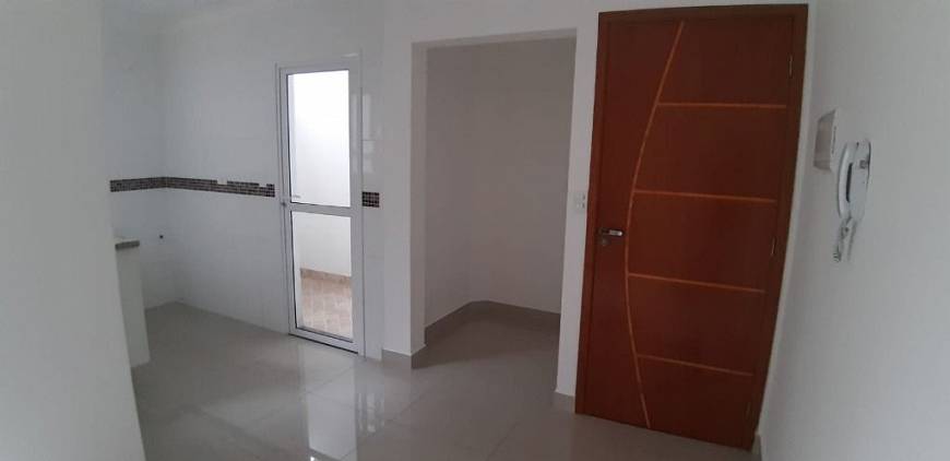 Foto 1 de Apartamento com 2 Quartos para alugar, 50m² em Vila Valparaiso, Santo André