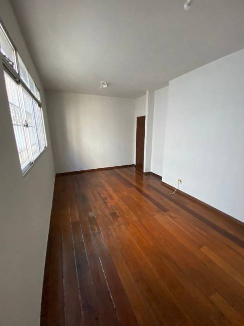 Foto 1 de Apartamento com 3 Quartos para alugar, 70m² em Anchieta, Belo Horizonte