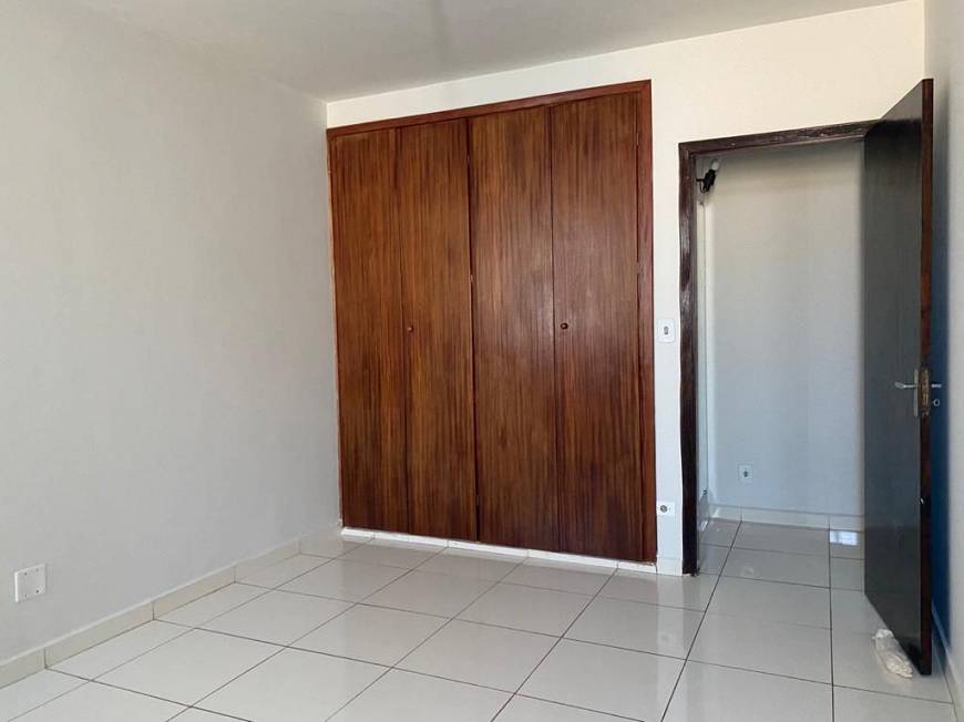 Foto 3 de Apartamento com 3 Quartos à venda, 110m² em Boa Vista, Uberaba