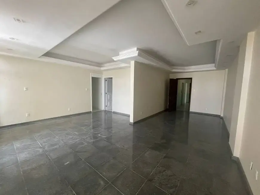 Foto 1 de Apartamento com 3 Quartos para alugar, 120m² em Canela, Salvador
