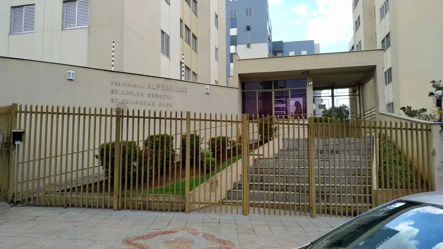 Foto 1 de Apartamento com 3 Quartos para alugar, 10m² em Nossa Senhora de Lourdes, Londrina