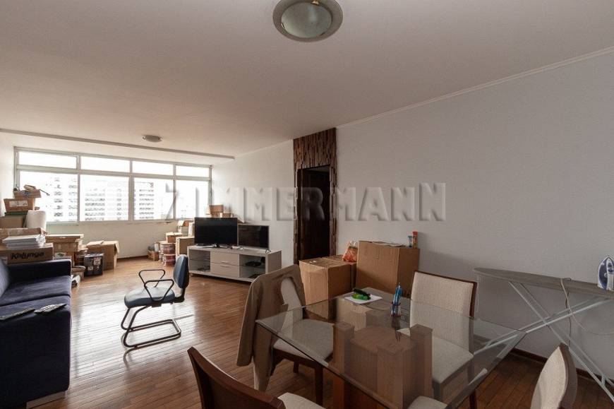 Foto 1 de Apartamento com 3 Quartos à venda, 135m² em Pinheiros, São Paulo