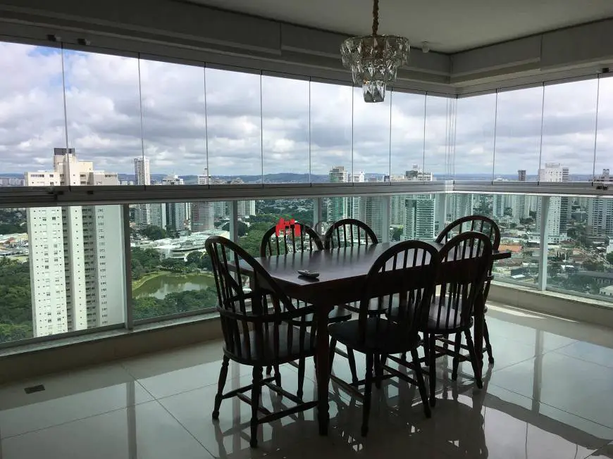 Foto 1 de Apartamento com 3 Quartos para alugar, 110m² em Setor Bueno, Goiânia